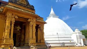 kelaniya_temple.jpeg
