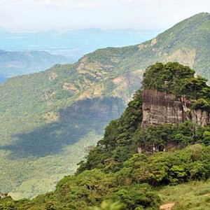 riverstone-matale-sri.jpg